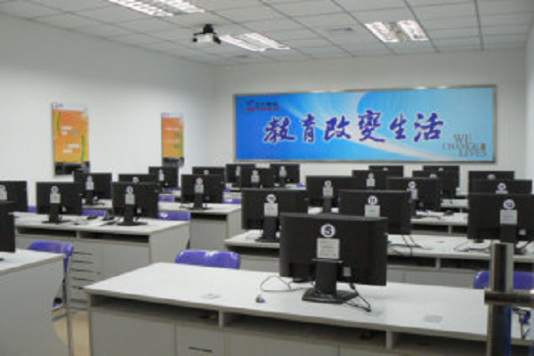 北大青鸟