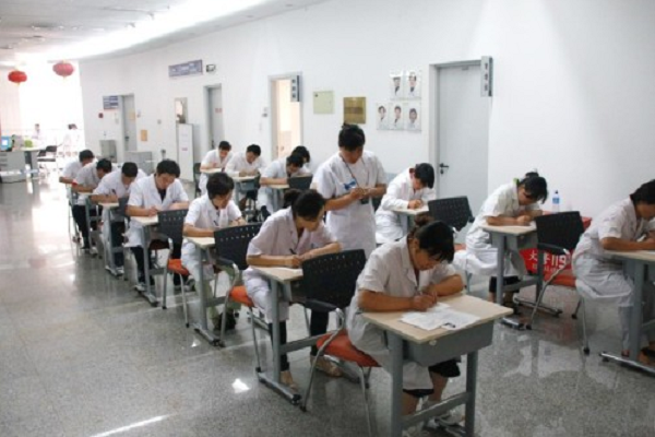 医学考试培训班是如何加盟的