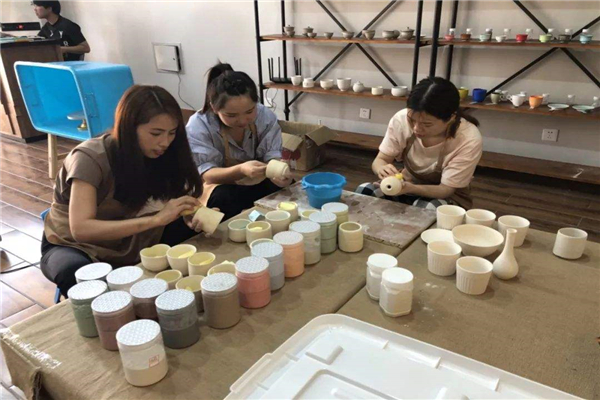 手工陶艺的加盟店怎么样？