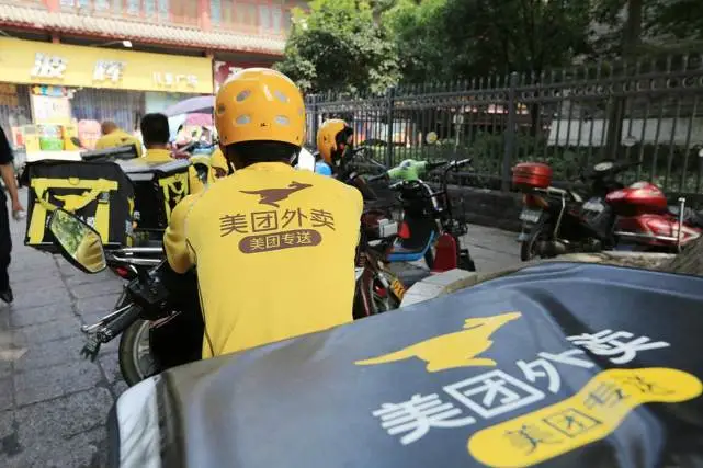 奈雪们只能成为资本裹挟下的“开店之神”吗？