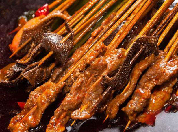 小额投资项目歪串串餐饮加盟费需要多少？