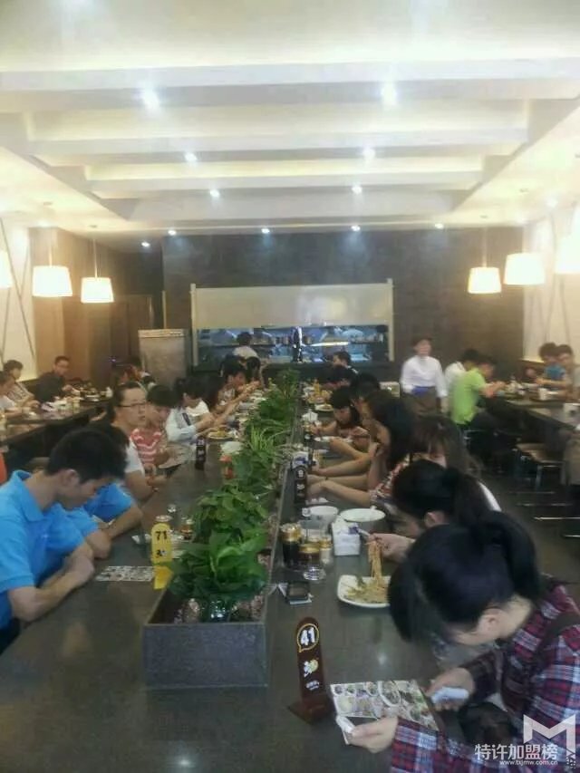 时代变了，快餐店即将被消亡？