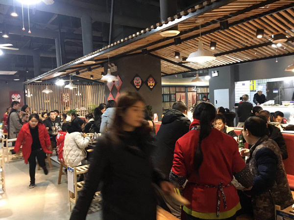 开店加盟捷报！麻辣无情老火锅加盟店武隆店盛大开业