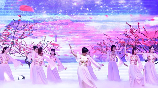 2019冠一集团年会全体员工欢聚一堂<span>
