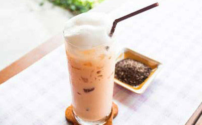 加盟致爱丽丝奶茶饮品轻松赚钱快速回本