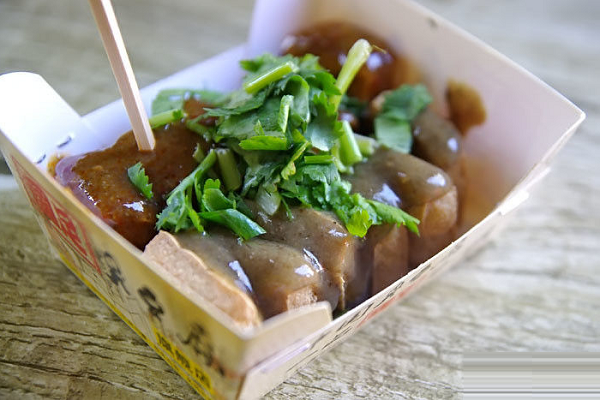 开店加盟国足臭豆腐加盟费多少钱