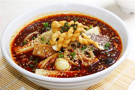 冒菜开店加盟技巧：晓毛头冒菜合作如何选址